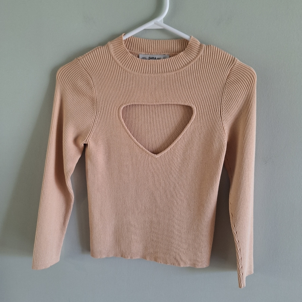 Zara Knit Keyhole Sweater S